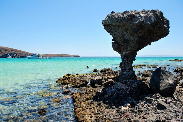 La-piedra-de-playa-Balandra