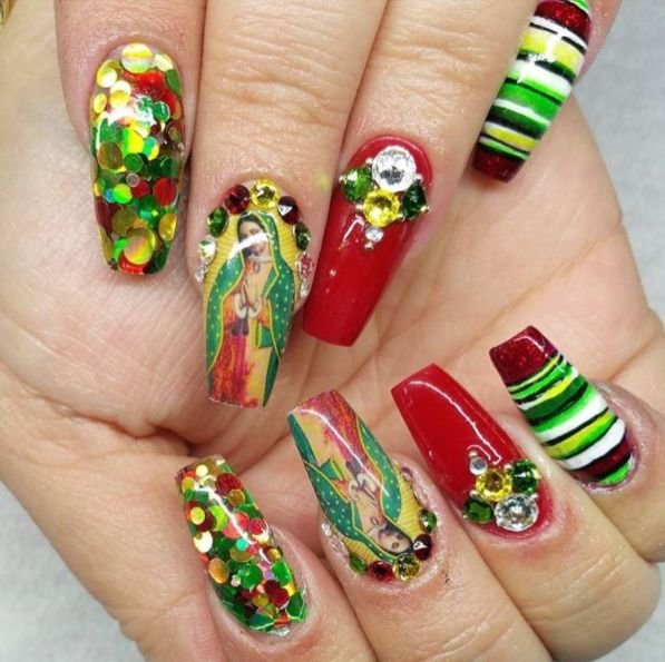 Ideas de nail art para el mes patrio | KENA