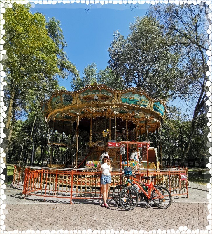 kena-polanco-bike-paseo-bici-bosque-chapultepec-cdmx-carrusel