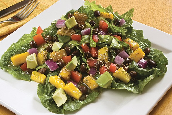 Ensalada frijoles y mango