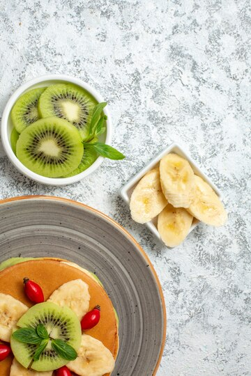 3 recetas de meriendas con Kiwi para impulsar tus mañanas. Foto Freepik