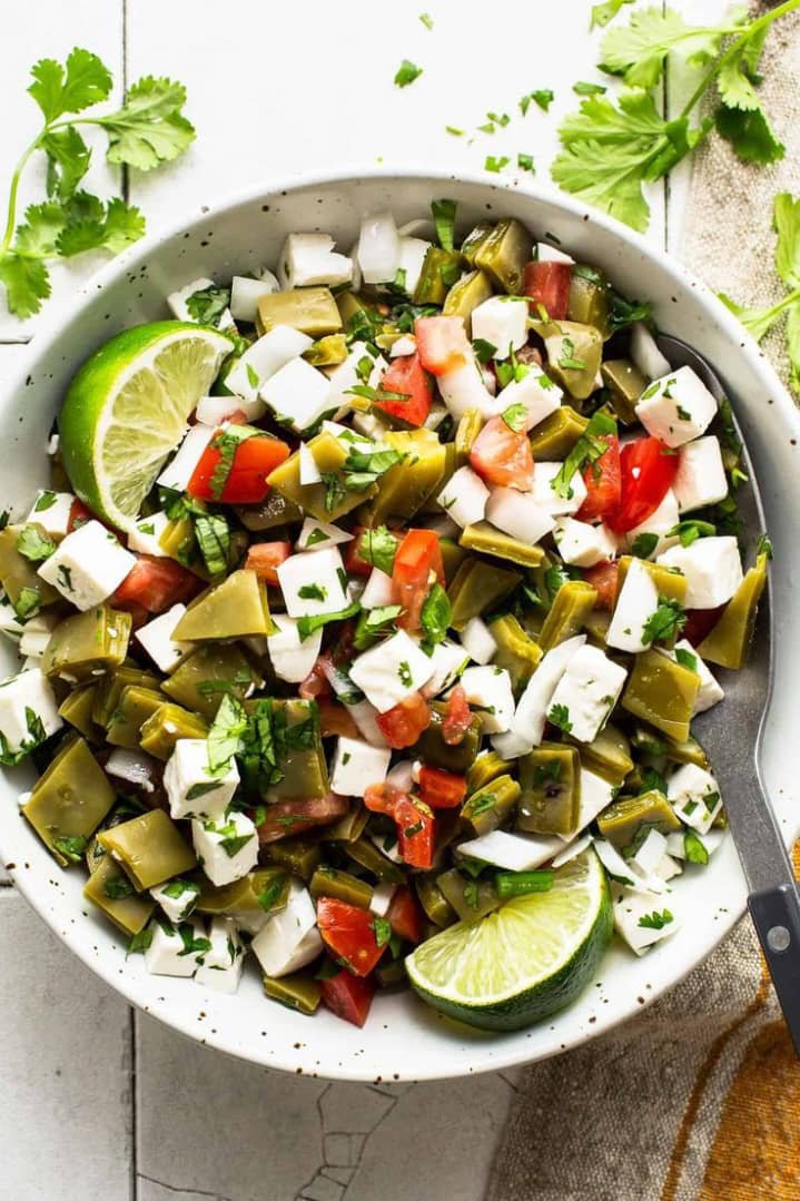 Descubre el sabor único de los nopales en estas 3 irresistibles recetas. Foto Pinterest