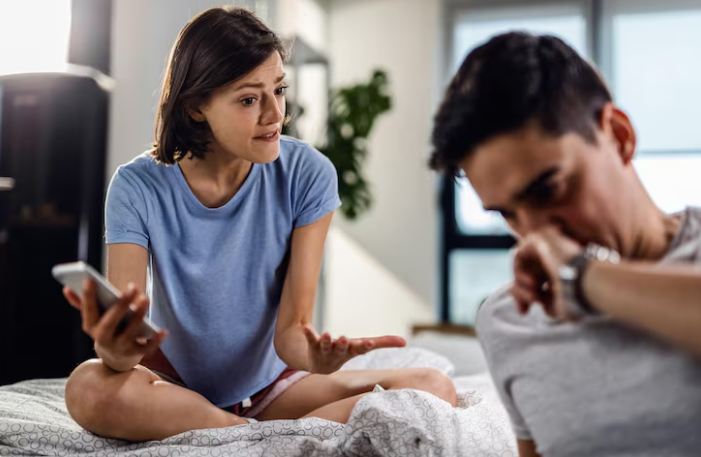 ¿Edades que terminan en 9 son las más peligrosas? ¿Infidelidad en puerta? Sigue leyendo y descubre. Freepik