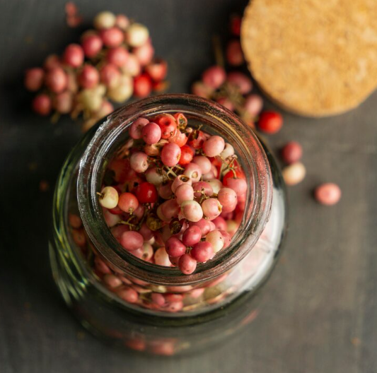 Pimientos rosas en tus vinos tunneados