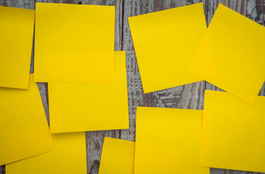 Ordena tu escritotrio para tener un equilibrio vida-trabajo.