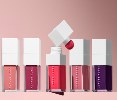 Maquillaje natural con este rubor de Fenty Beauty