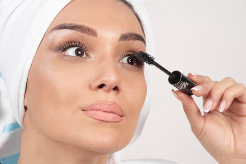 Productos de maquillaje rosa