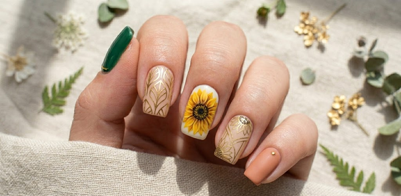 Uñas con girasoles