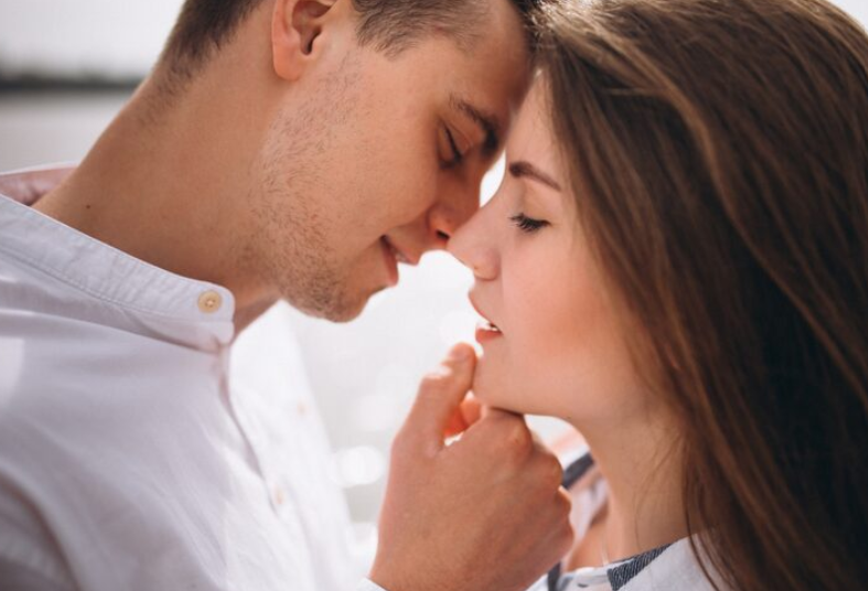 Amor romántico y límites en pareja