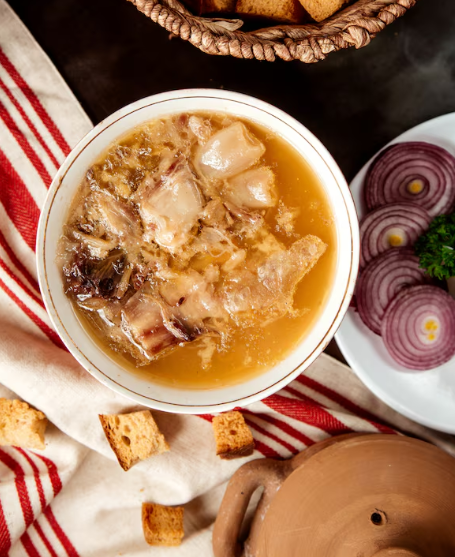 Caldo de huesos
